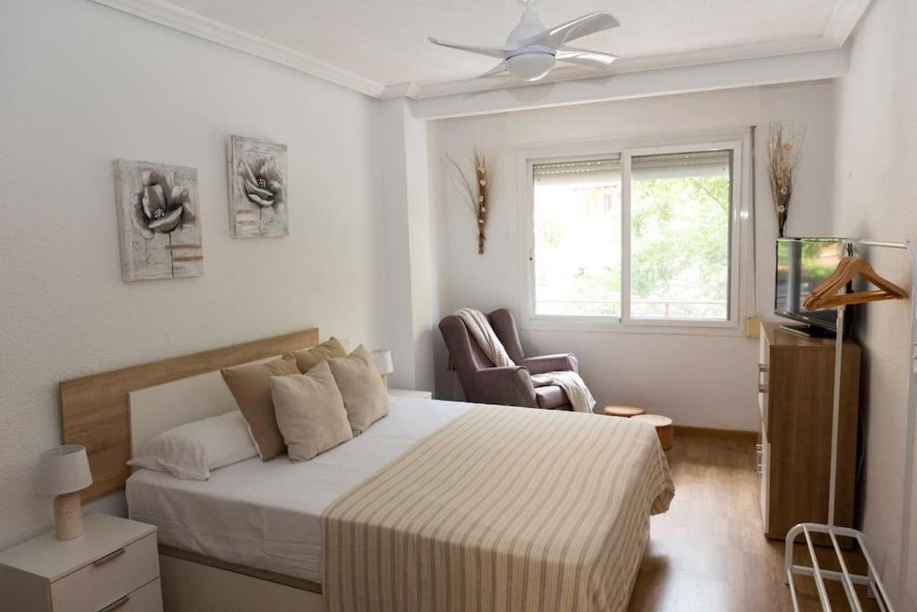 Apartamento Rio อาลิกันเต ภายนอก รูปภาพ